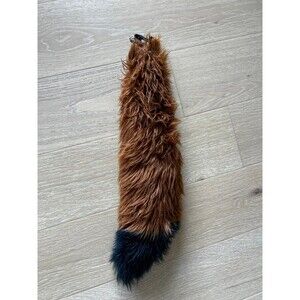 25 inch fox tail with clip